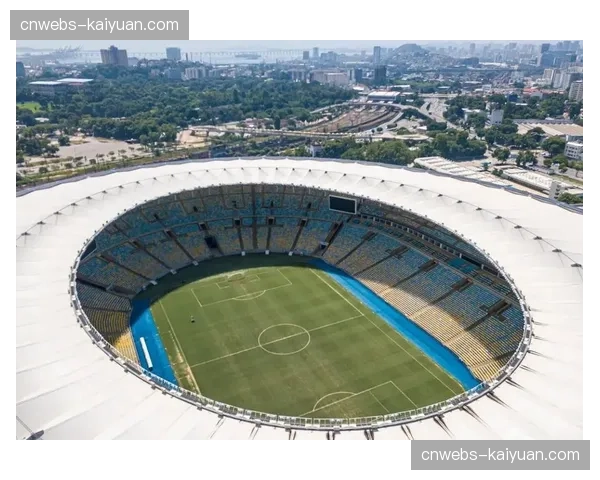 通讯：为达到欧足联精英球场标准，里昂主场灯光与音响系统完成升级